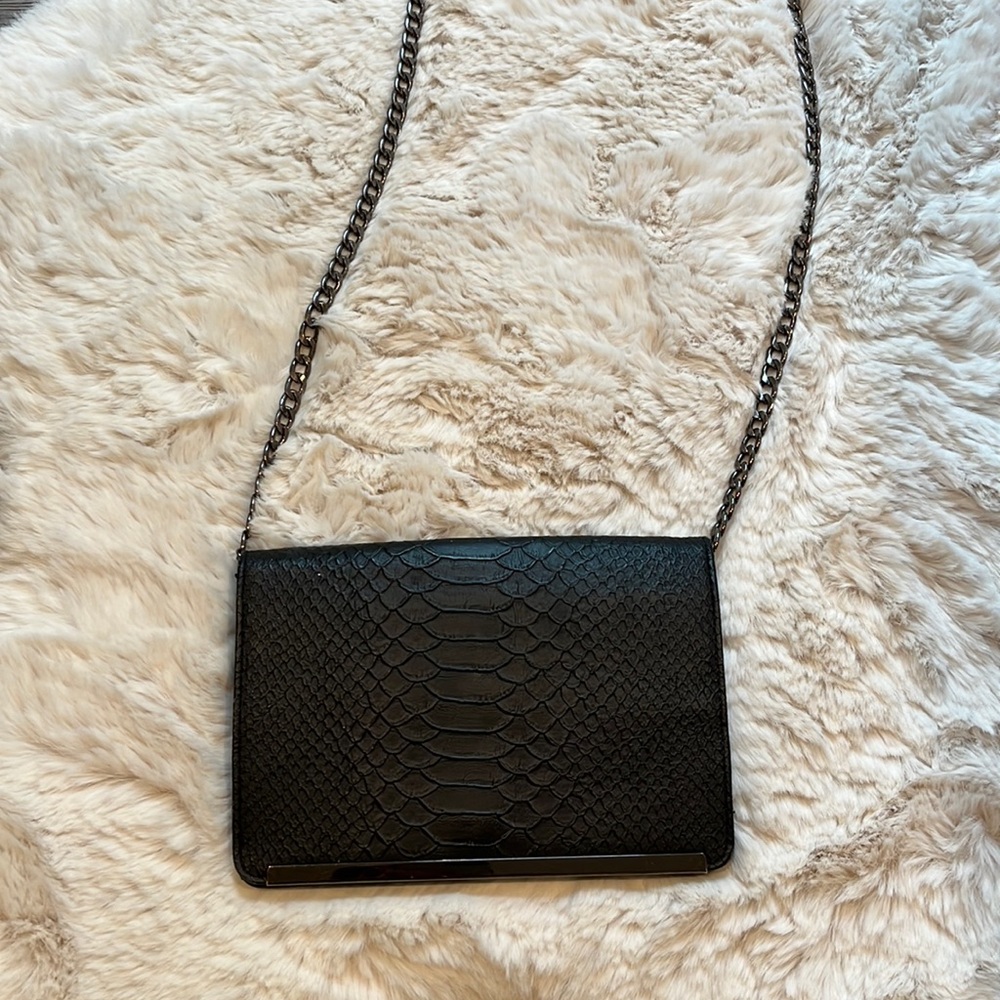 Black crossbody